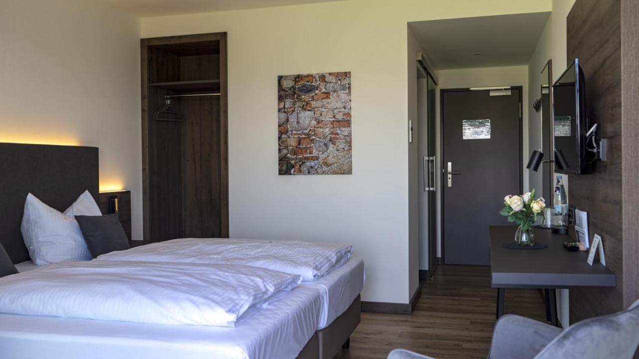 Hotel Kapelle ราดอล์ฟเซลล์ อัม โบเดนซี ภายนอก รูปภาพ